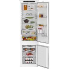 Встраиваемый холодильник Hotpoint-Ariston HBT 20I белый